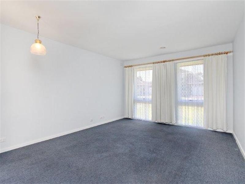 27 Canberra Avenue, Hoppers Crossing VIC 3029