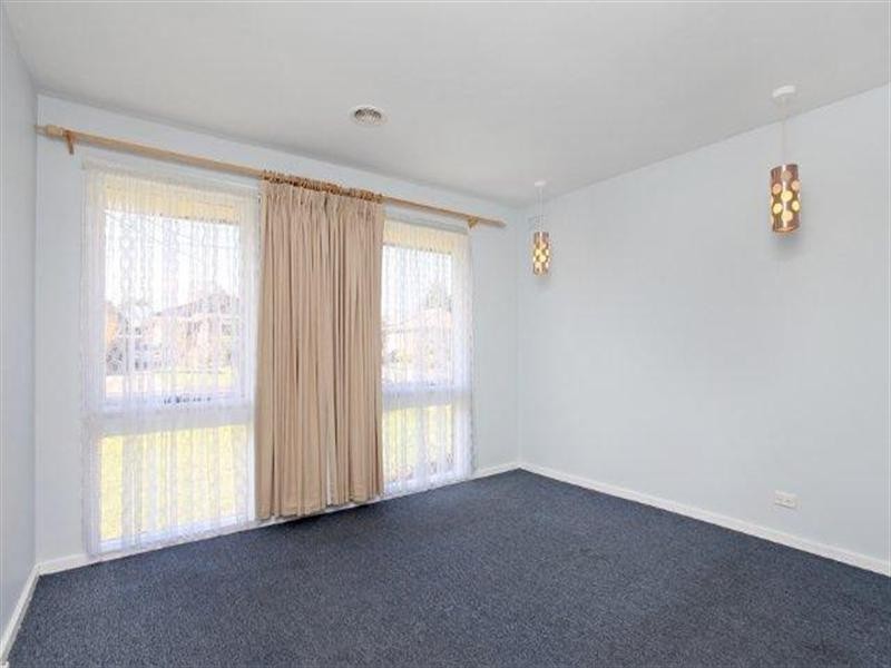 27 Canberra Avenue, Hoppers Crossing VIC 3029