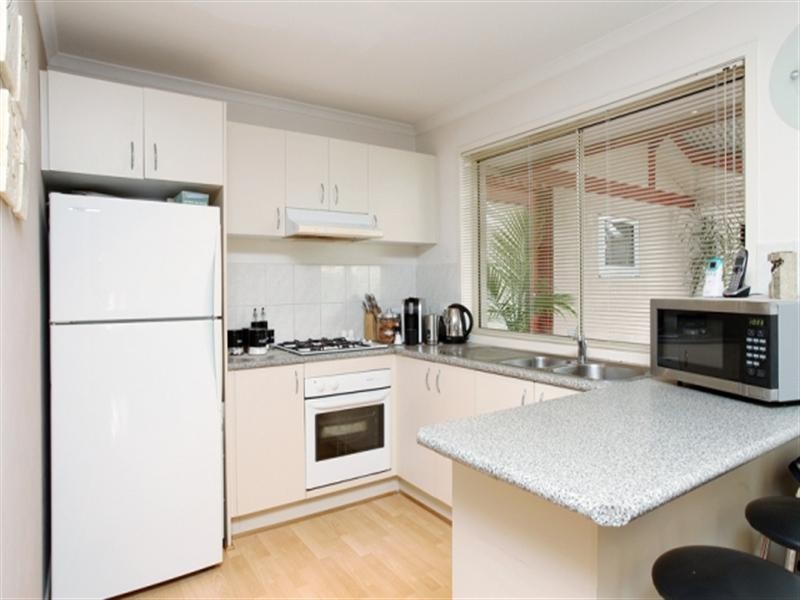 13 Provence Grove, Hoppers Crossing VIC 3029