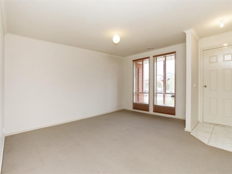 11 Lady Penrhyn Drive, Wyndham Vale VIC 3024