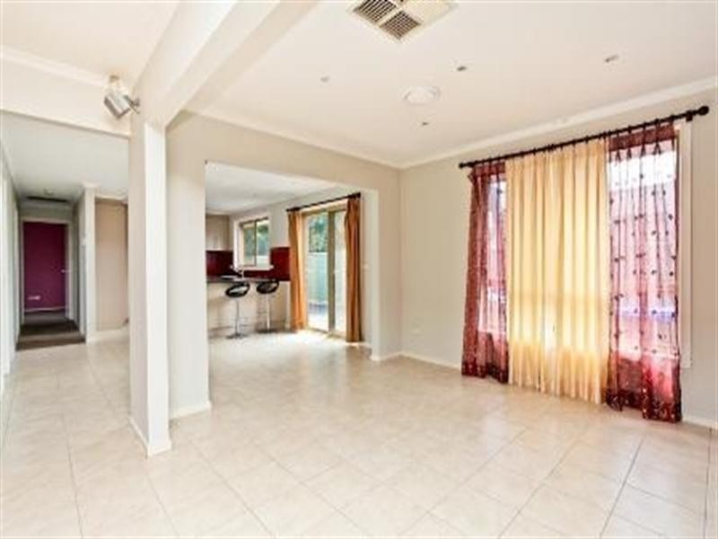 38 Cameron Drive, Hoppers Crossing VIC 3029