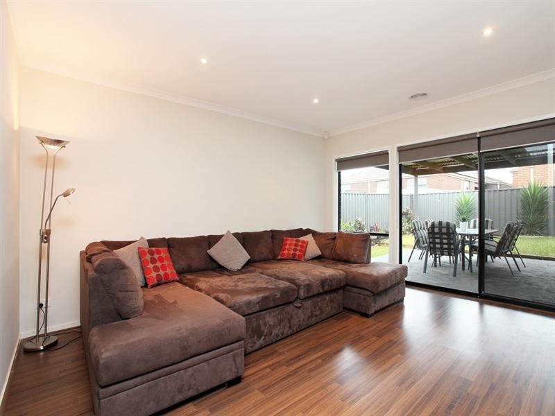 72 Weavers Street, Wyndham Vale VIC 3024