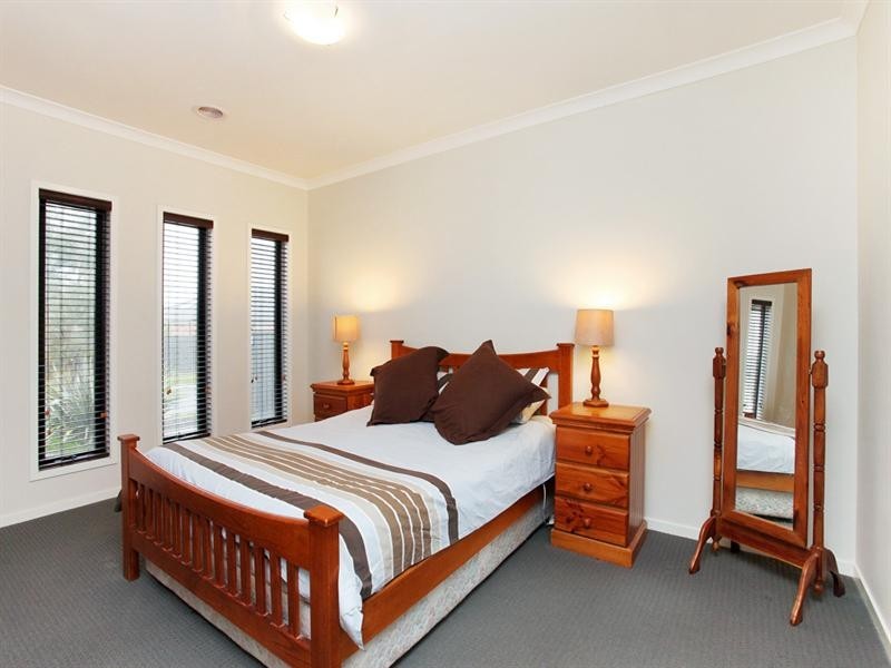 72 Weavers Street, Wyndham Vale VIC 3024