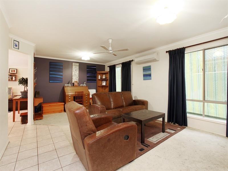 2 Chelsea Close, Wyndham Vale VIC 3024