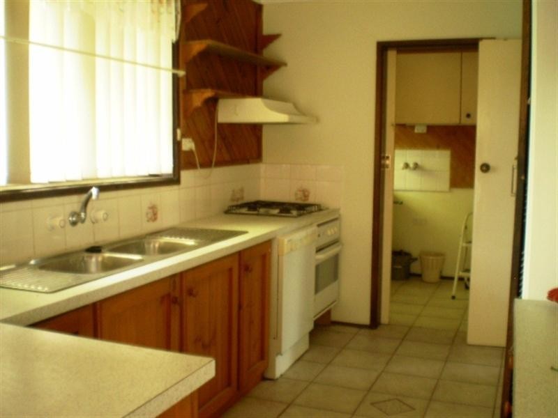 25 Warringa Crescent, Hoppers Crossing VIC 3029