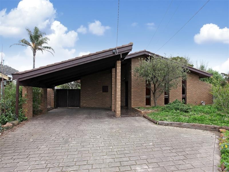 14 Roscrea Court, Werribee VIC 3030