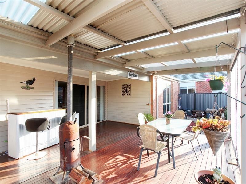 21 Inverell Parkway, Tarneit VIC 3029