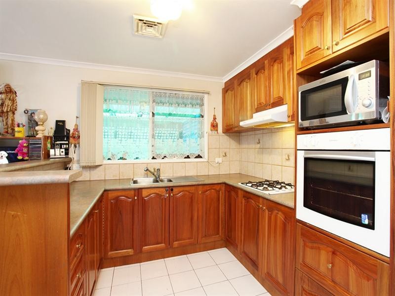 8 Sanderling Street, Werribee VIC 3030