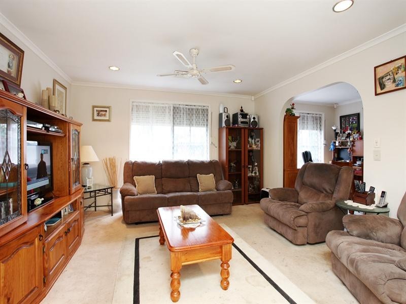 8 Sanderling Street, Werribee VIC 3030