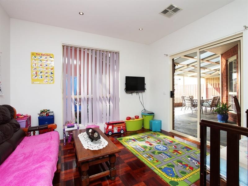 15 Tracey Street, Werribee VIC 3030