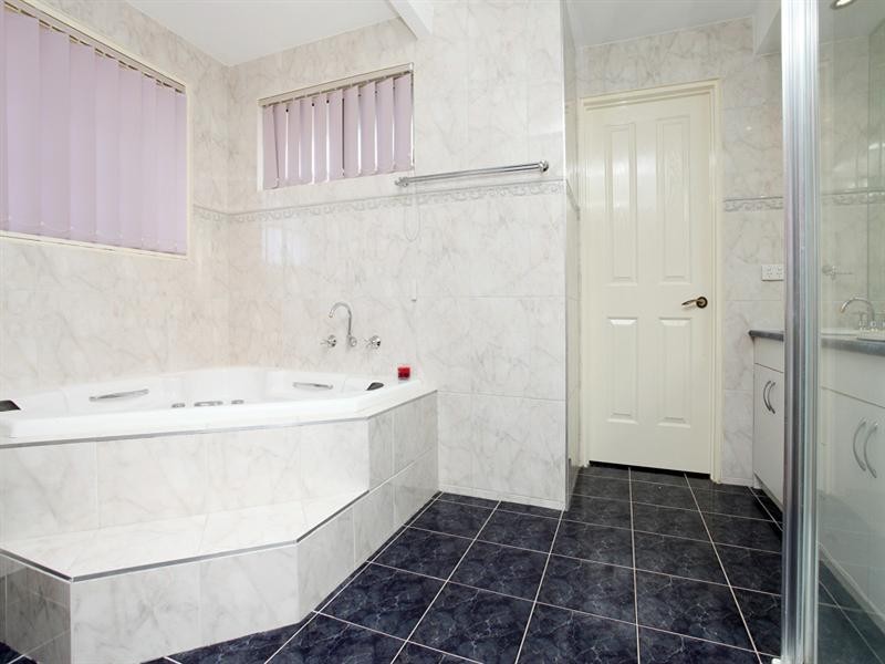 15 Tracey Street, Werribee VIC 3030