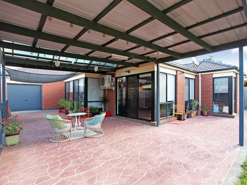 8 Persimmon Place, Werribee VIC 3030