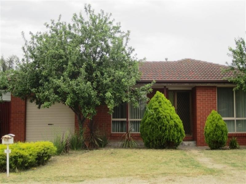 13 Tiber Close, Werribee VIC 3030