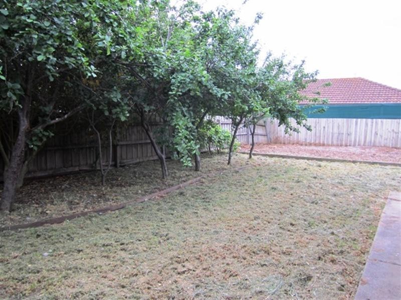 13 Tiber Close, Werribee VIC 3030