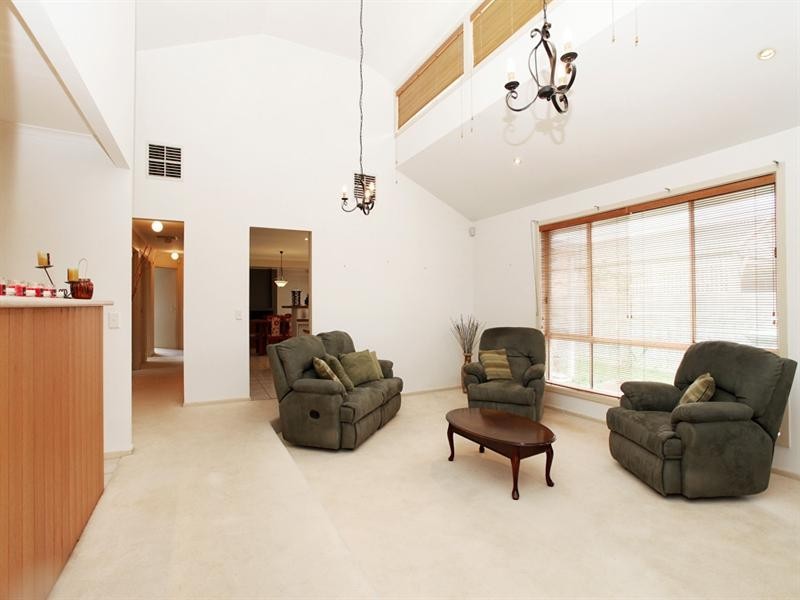 366 Hogans Road, Hoppers Crossing VIC 3029