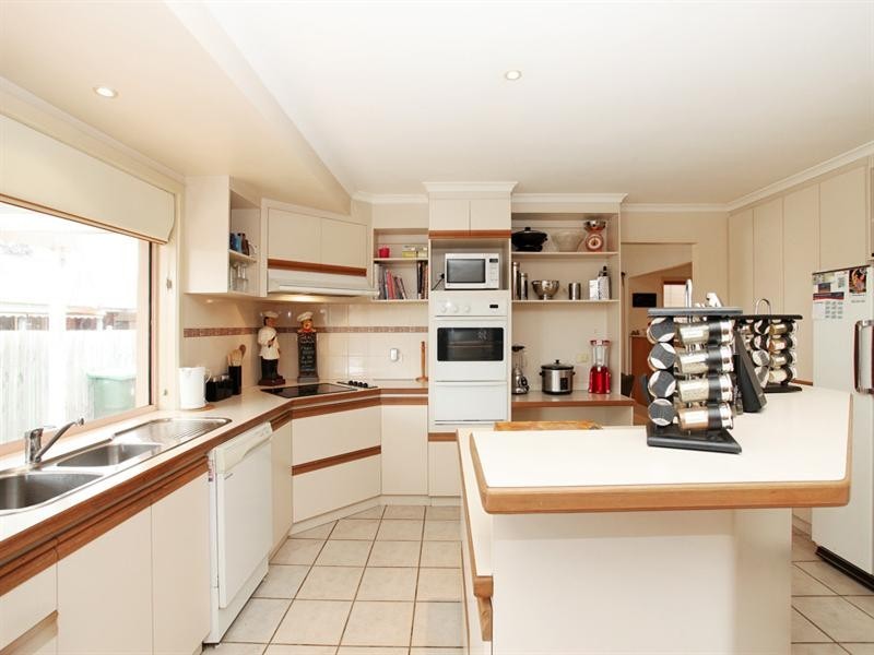 366 Hogans Road, Hoppers Crossing VIC 3029