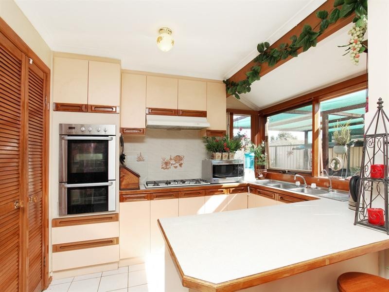 37 Danube Drive, Werribee VIC 3030