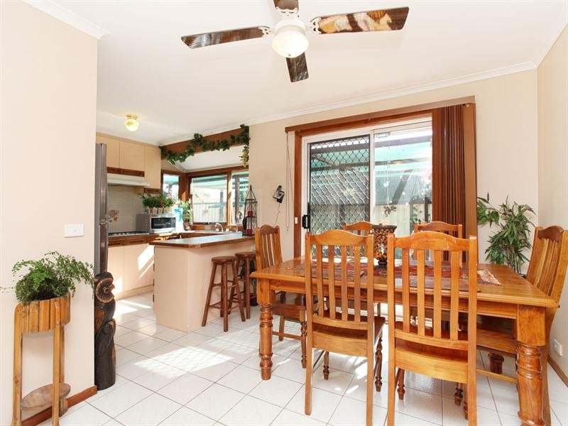 37 Danube Drive, Werribee VIC 3030