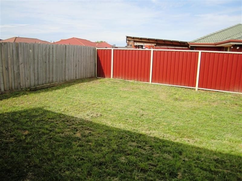 98b Rosella Avenue, Werribee VIC 3030