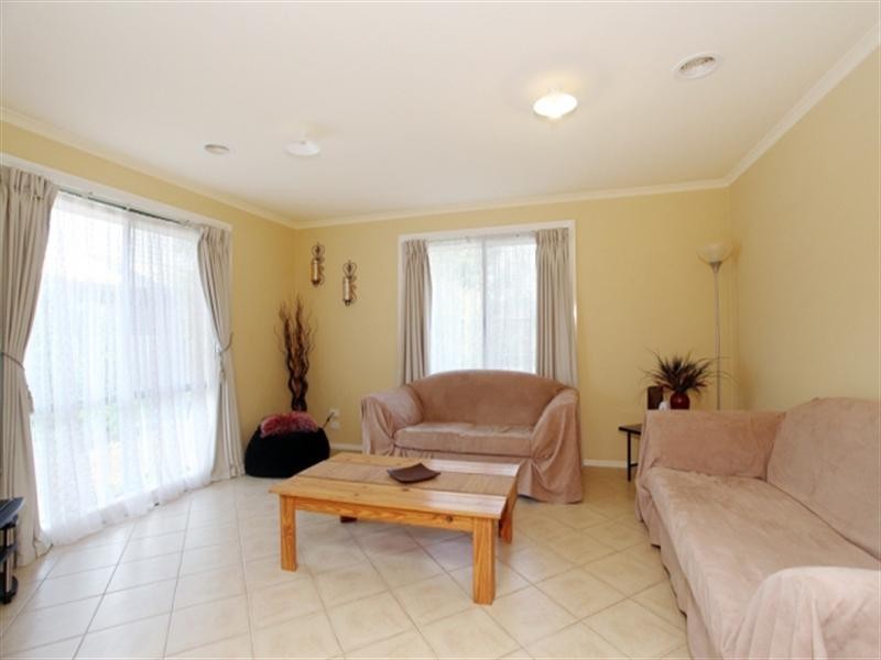 9 Crown Court, Tarneit VIC 3029