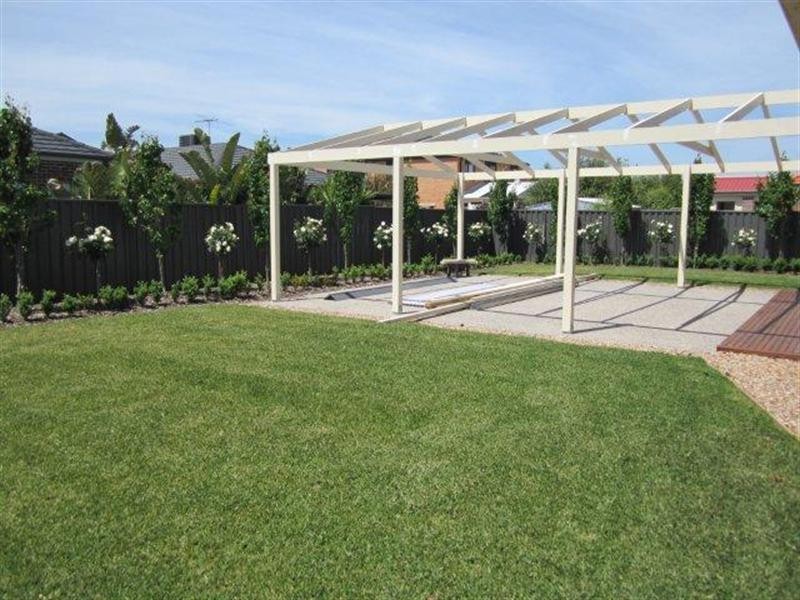 15 Eucumbene Road, Wyndham Vale VIC 3024