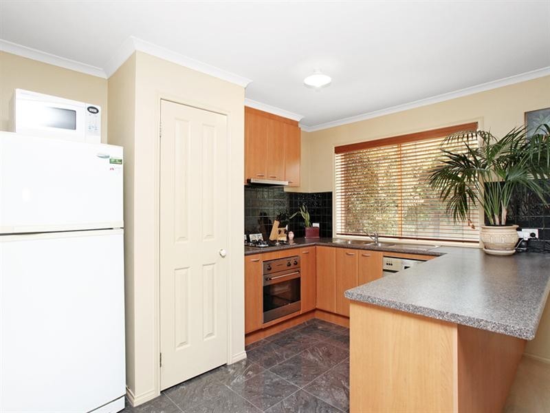 2 Chisholm Place, Wyndham Vale VIC 3024