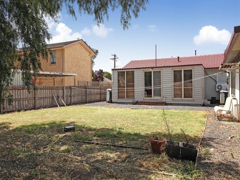 12 Myrtle Street, Werribee VIC 3030