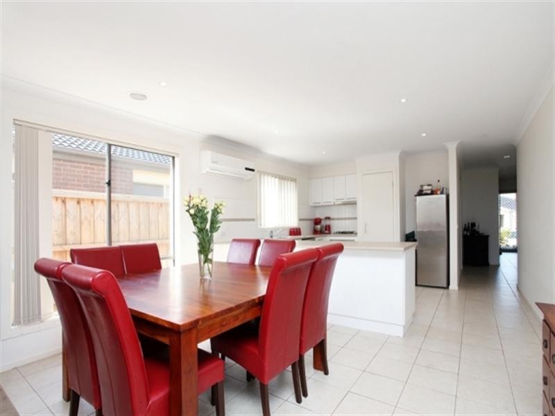 28 Delias Road, Tarneit VIC 3029