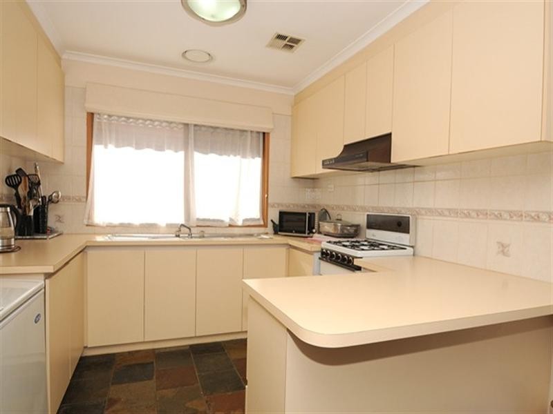 10 Rhus Court, Werribee VIC 3030