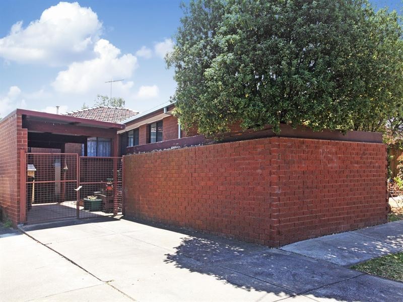 1/40 Honour Avenue, Wyndham Vale VIC 3024