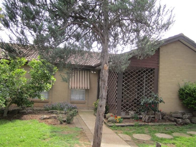 86 Chirnside Avenue, Werribee VIC 3030