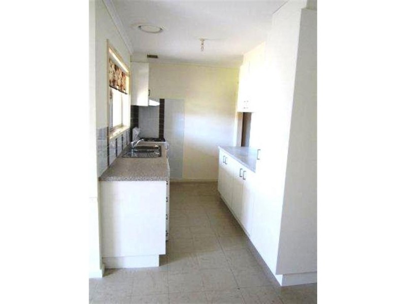 86 Chirnside Avenue, Werribee VIC 3030