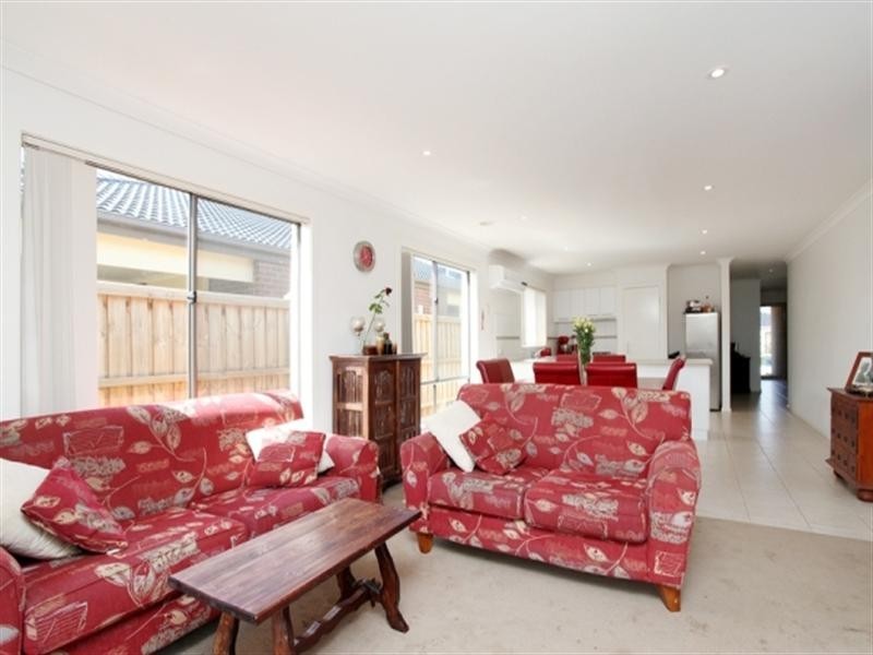 28 Delias Road, Tarneit VIC 3029