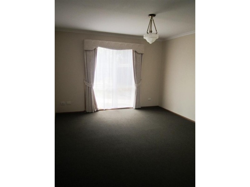 10 Rhus Court, Werribee VIC 3030