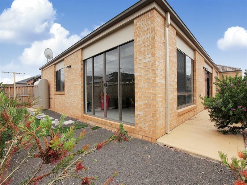 35 Elsmore Street, Tarneit VIC 3029