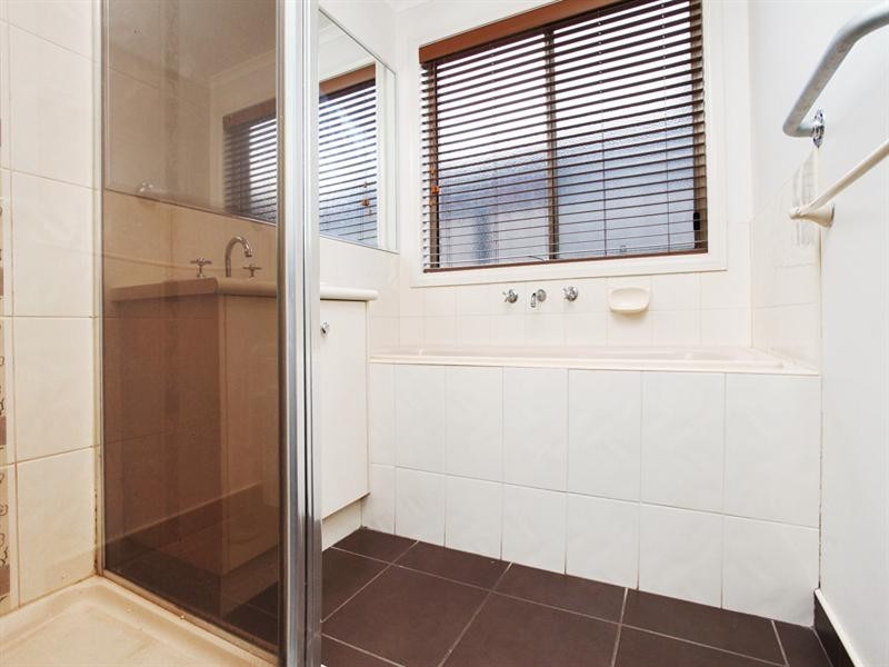 9 Hollows Circuit, Tarneit VIC 3029