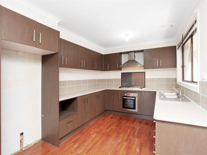 10 Brett Place, Wyndham Vale VIC 3024