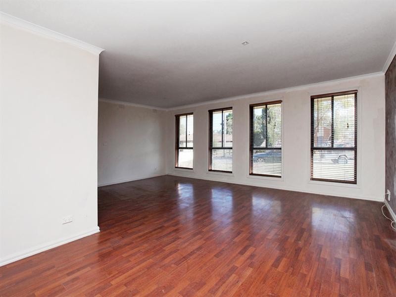 10 Brett Place, Wyndham Vale VIC 3024