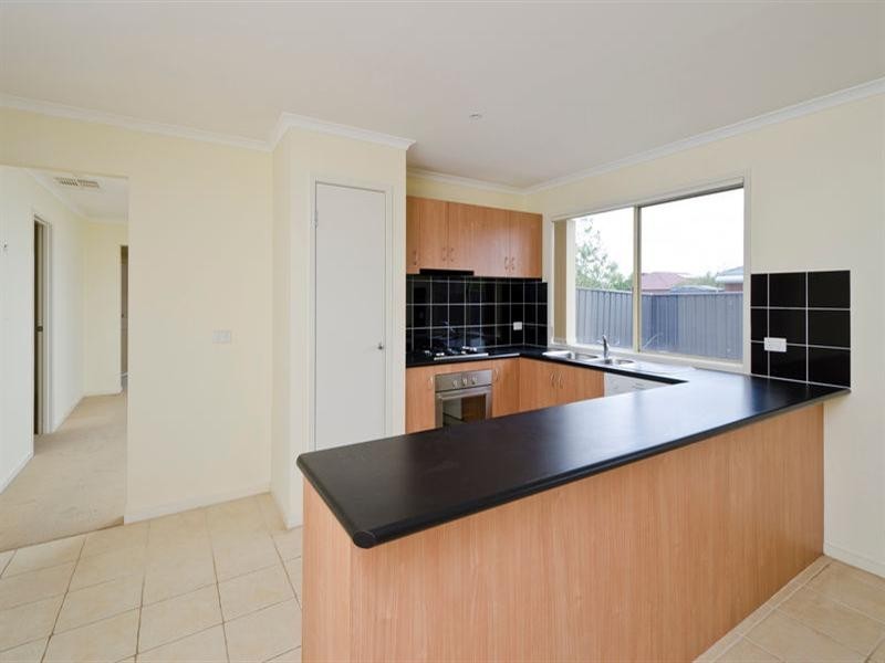 6 Burdekin Street, Wyndham Vale VIC 3024