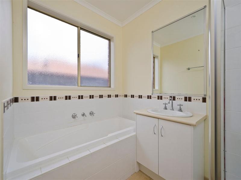 6 Burdekin Street, Wyndham Vale VIC 3024