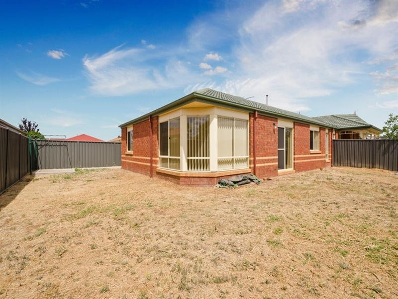 6 Burdekin Street, Wyndham Vale VIC 3024