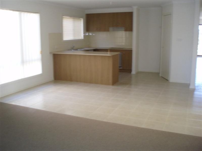 8 Zelkova Court, Tarneit VIC 3029