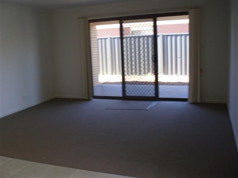 8 Zelkova Court, Tarneit VIC 3029