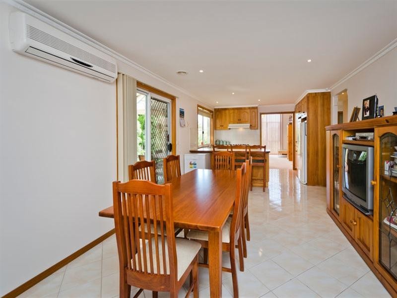 80 Grevillea Crescent, Hoppers Crossing VIC 3029