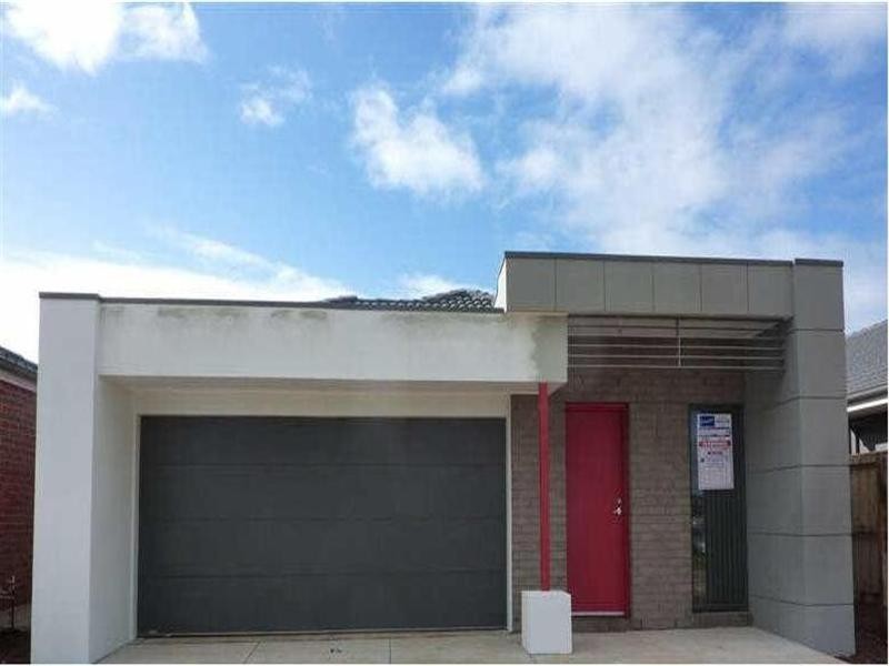 98 Hamish Drive, Tarneit VIC 3029