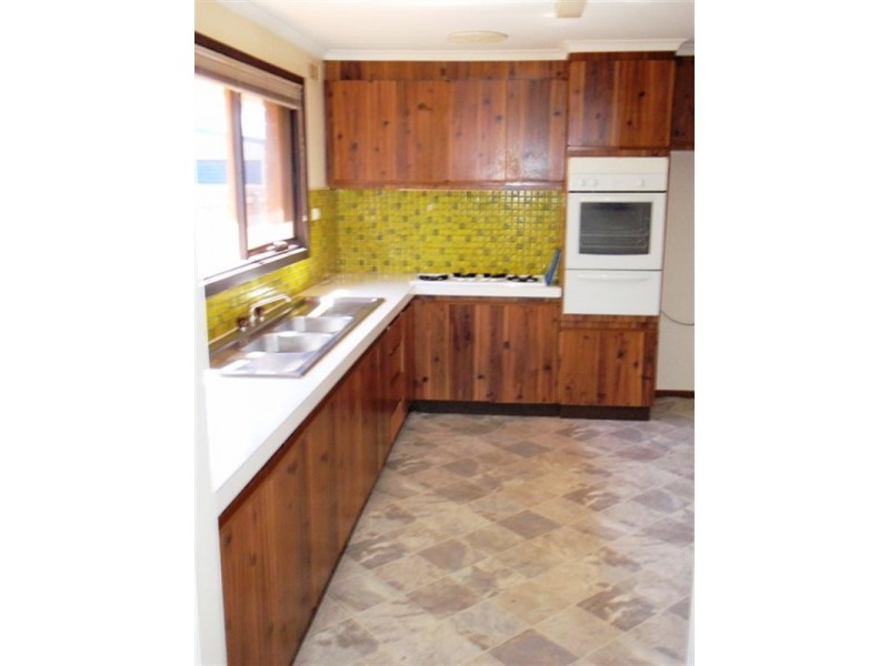 22 Roberts Avenue, Hoppers Crossing VIC 3029