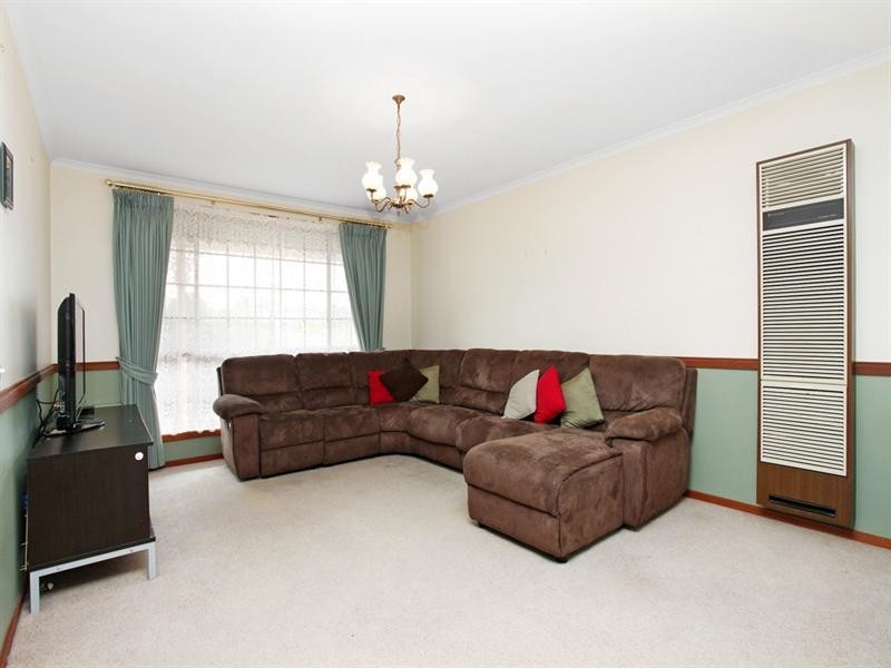 1 Olsen Court, Werribee VIC 3030