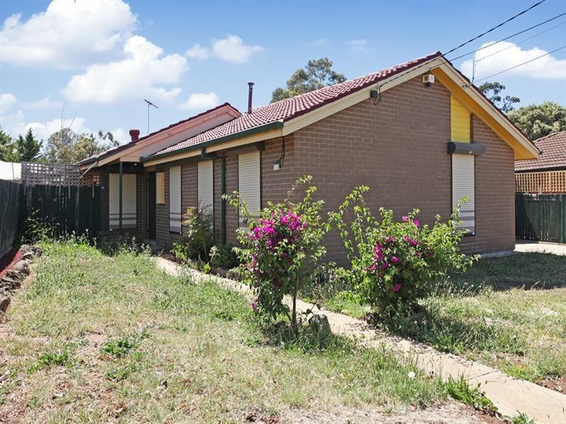 16 Pelican Place, Werribee VIC 3030