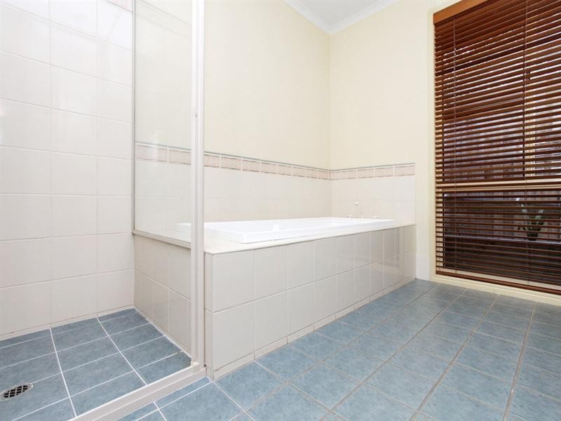 4 Clansman Close, Hoppers Crossing VIC 3029