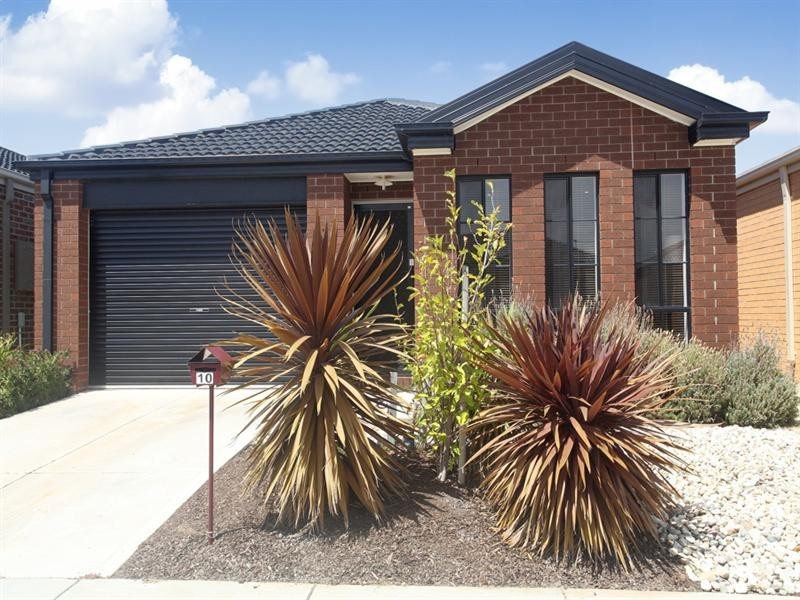 10 Brumby Street, Wyndham Vale VIC 3024